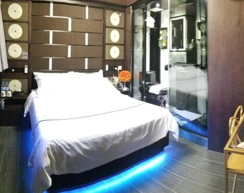 Star City Hotel Hong Kong Exterior foto